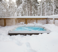 Soaking in Hot Tub Water Helps Improve Health During Winter